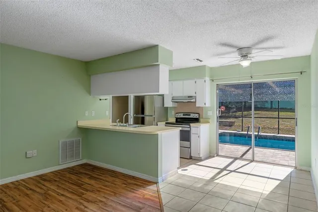 $215,300 | 12484 Curry Drive, Spring Hill, FL 34609