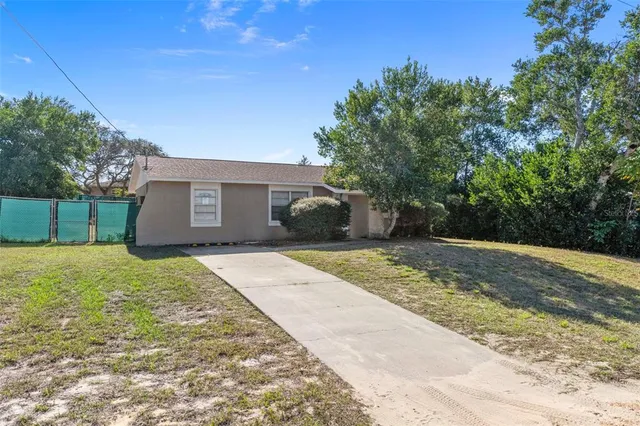 $215,300 | 12484 Curry Drive, Spring Hill, FL 34609