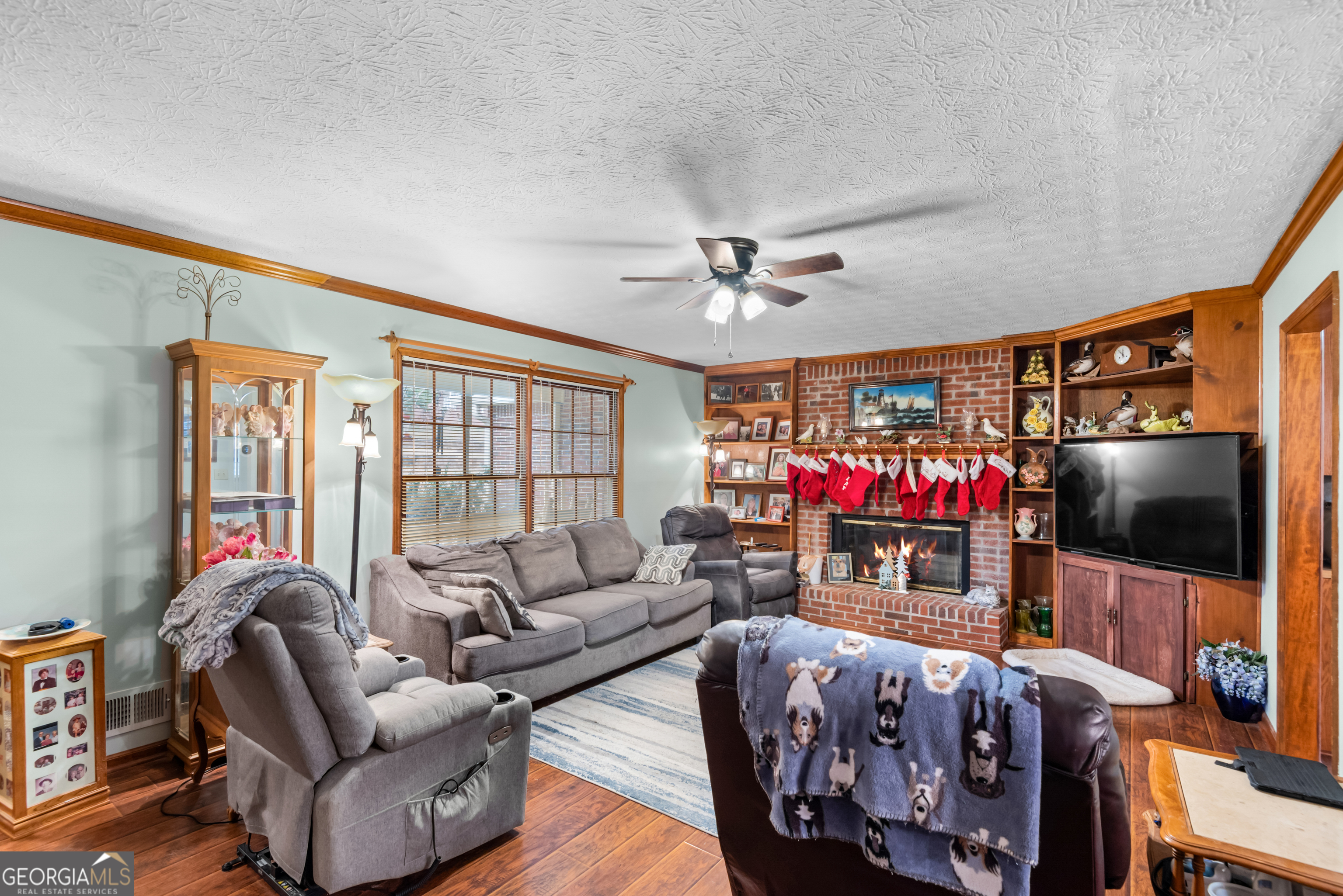 102 Hayes Circle Rex, GA 30273 - Photo 8 of 44