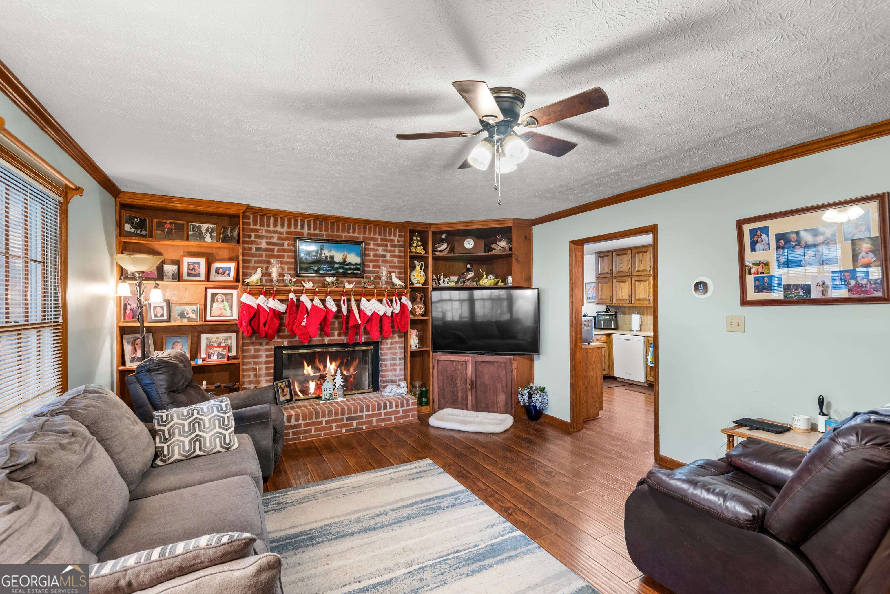 102 Hayes Circle Rex, GA 30273 - Photo 9 of 44