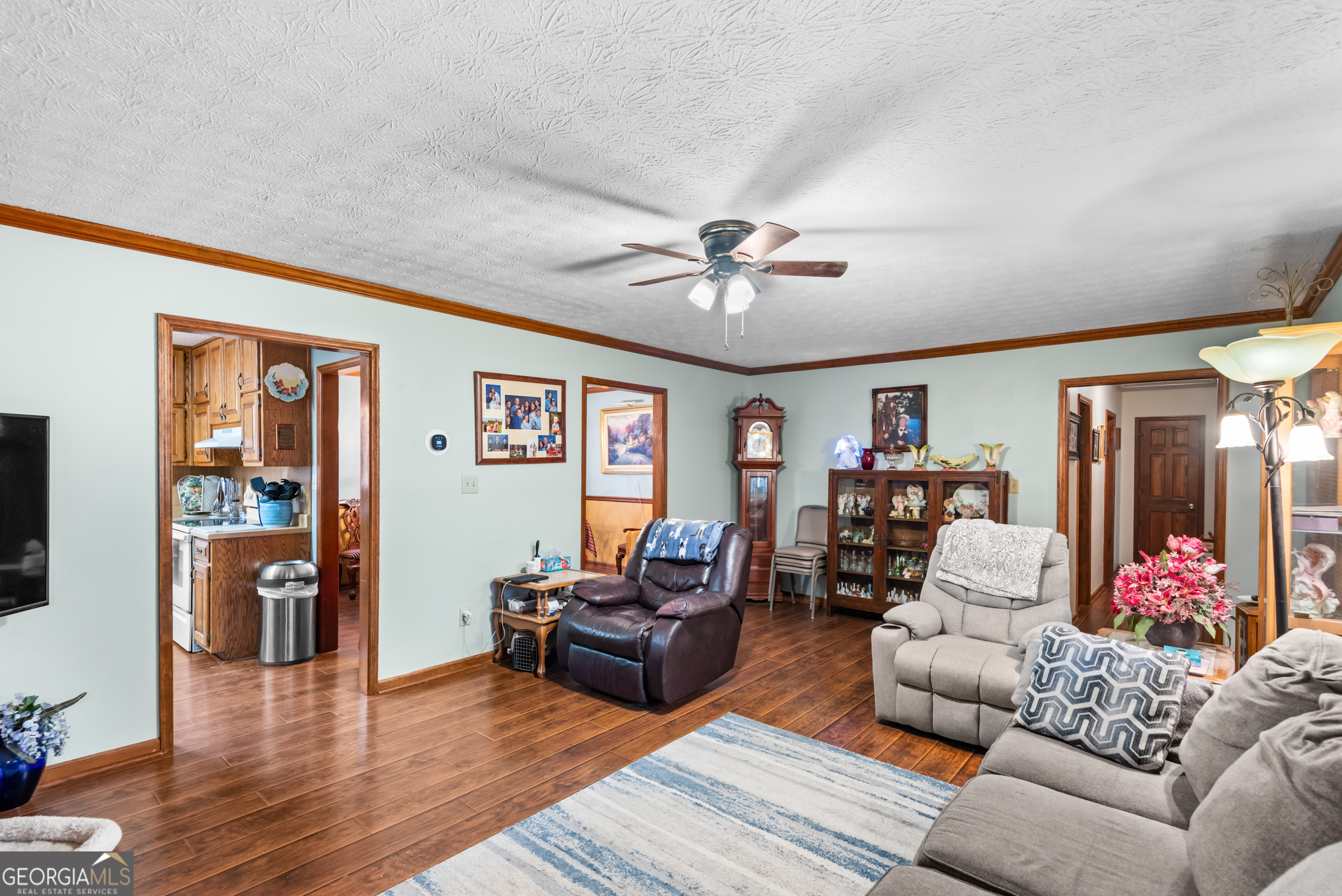 102 Hayes Circle Rex, GA 30273 - Photo 10 of 44