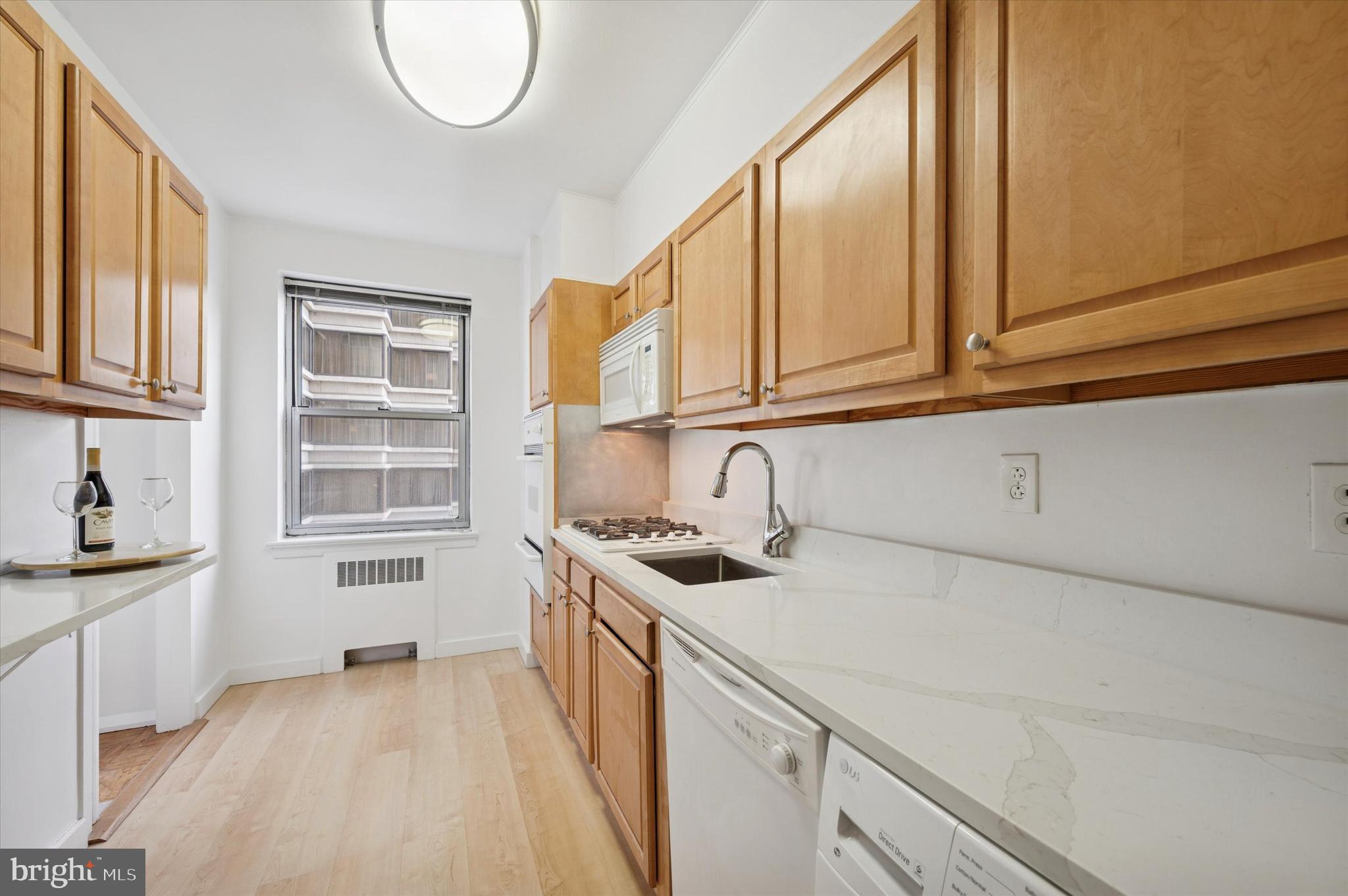 220 West Rittenhouse Square, Unit 6F Philadelphia, PA 19103 - Photo 15 of 26 Gallery Image 15