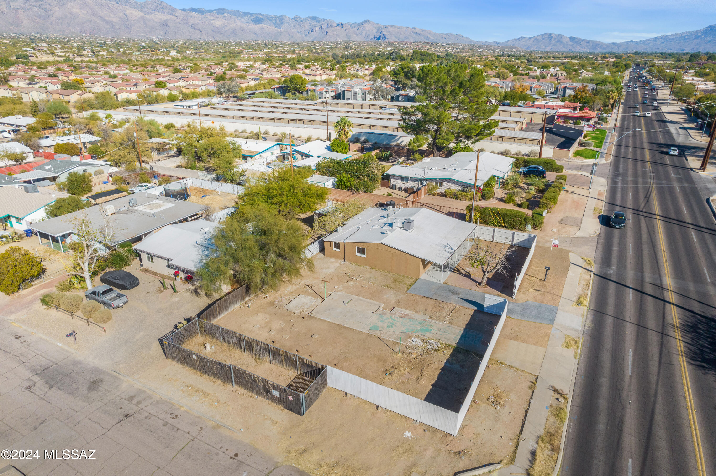 4029 East Fort Lowell Road Tucson, AZ 85712 - Photo 35 of 38 Gallery Image 35