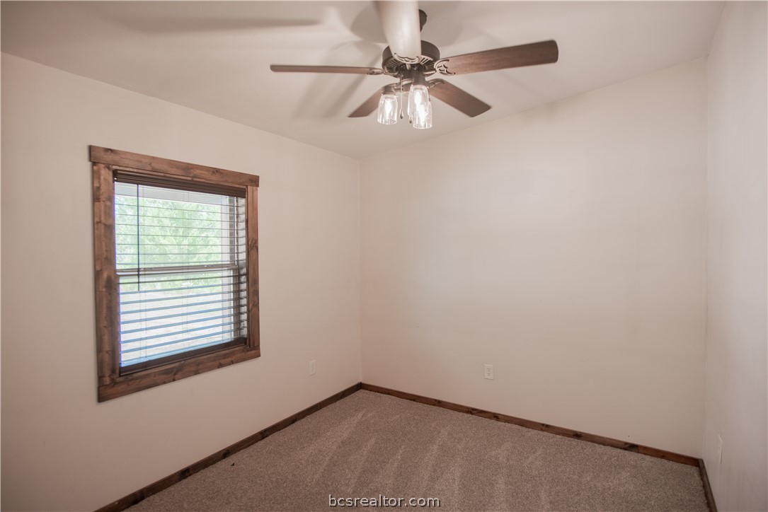 11696 Long Trussel Road Bryan, TX 77808 - Photo 11 of 29
