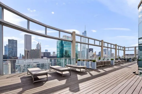 $3,600 | 600 North Fairbanks Court, Unit 3503, Chicago, IL 60611
