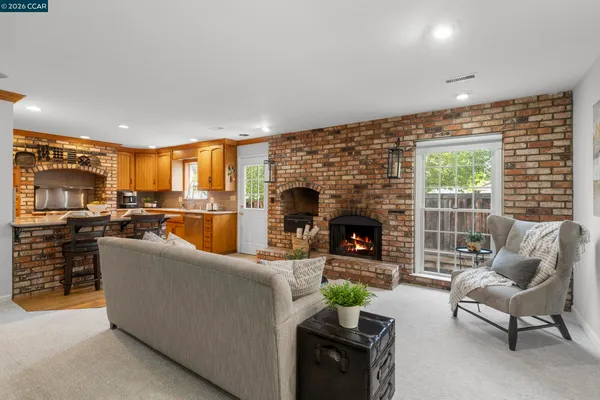 $975,000 | 3366 Euclid Avenue, Concord, CA 94519