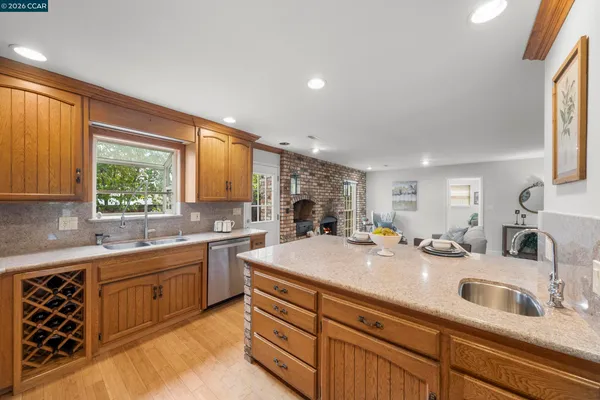 $975,000 | 3366 Euclid Avenue, Concord, CA 94519