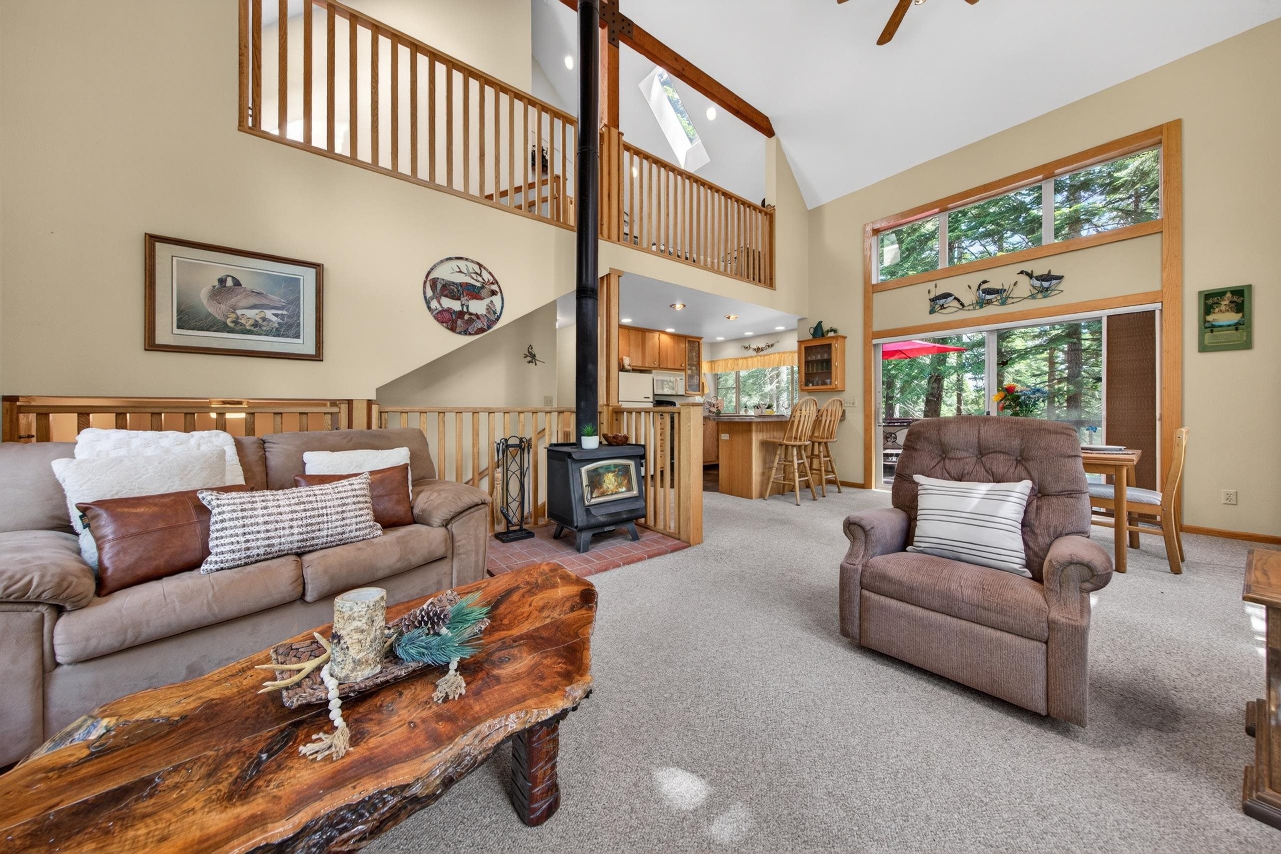 808 Lake Ridge Road, Unit 2 Lake Almanor, CA 96137 - Photo 6 of 50