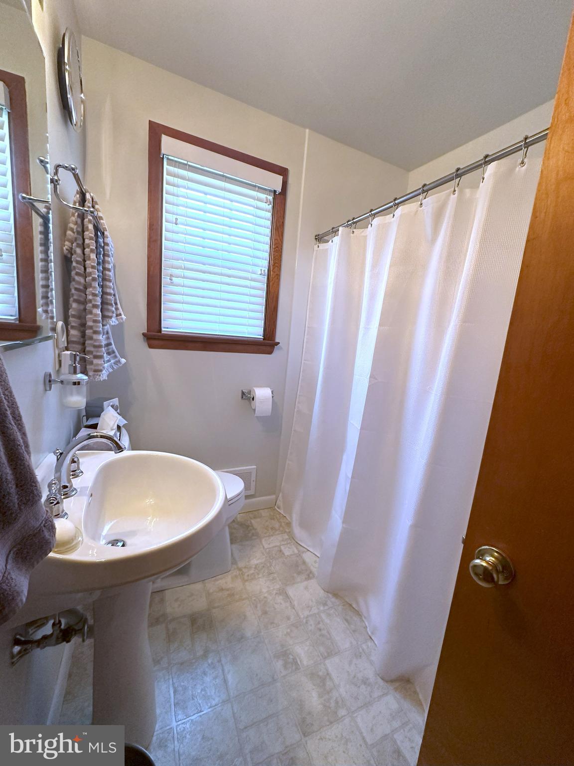 224 Noble Street Lititz, PA 17543 - Photo 18 of 63 Bathroom