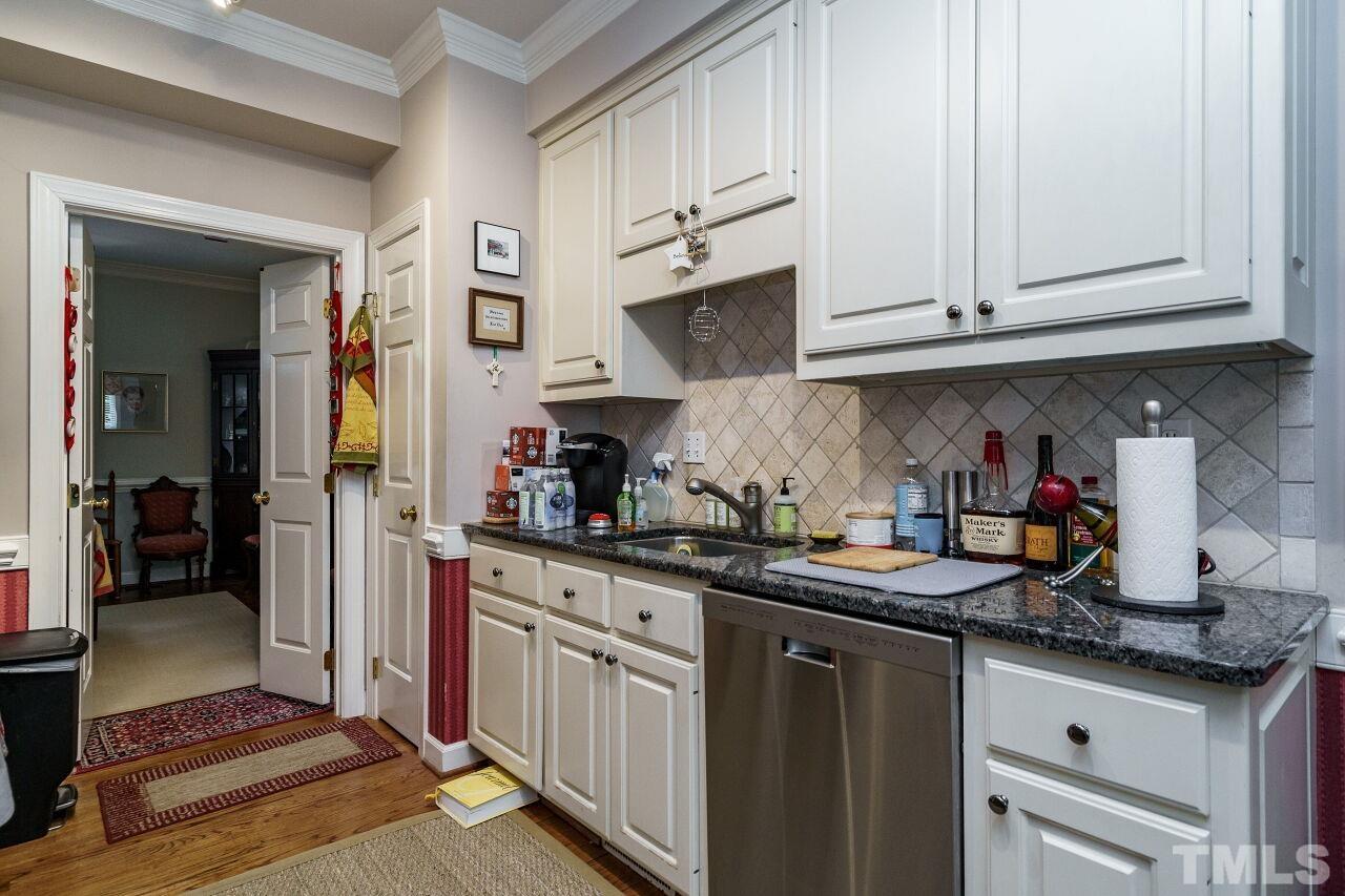 6010 Cobridge Square Raleigh, NC 27609 - Photo 7 of 26 Gallery Image 7