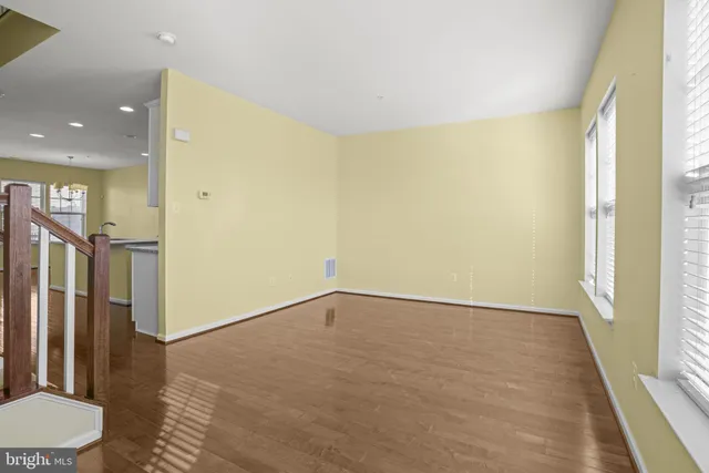 $420,000 | 9833 Ushers Place, Waldorf, MD 20601