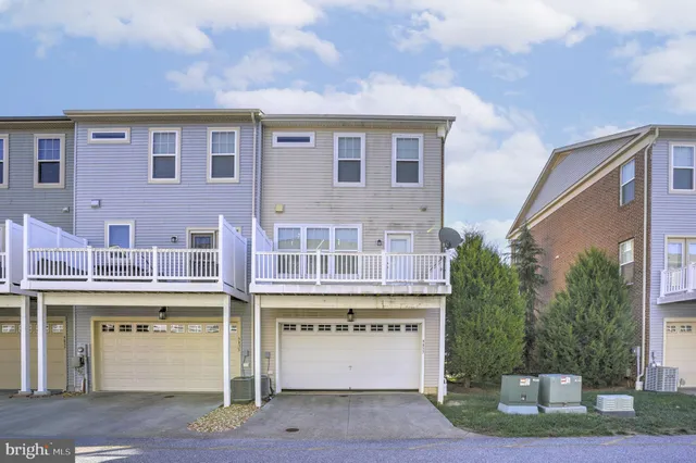 $420,000 | 9833 Ushers Place, Waldorf, MD 20601
