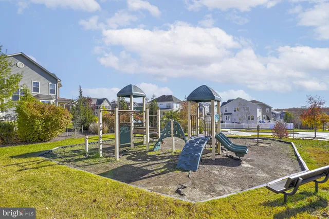 $420,000 | 9833 Ushers Place, Waldorf, MD 20601