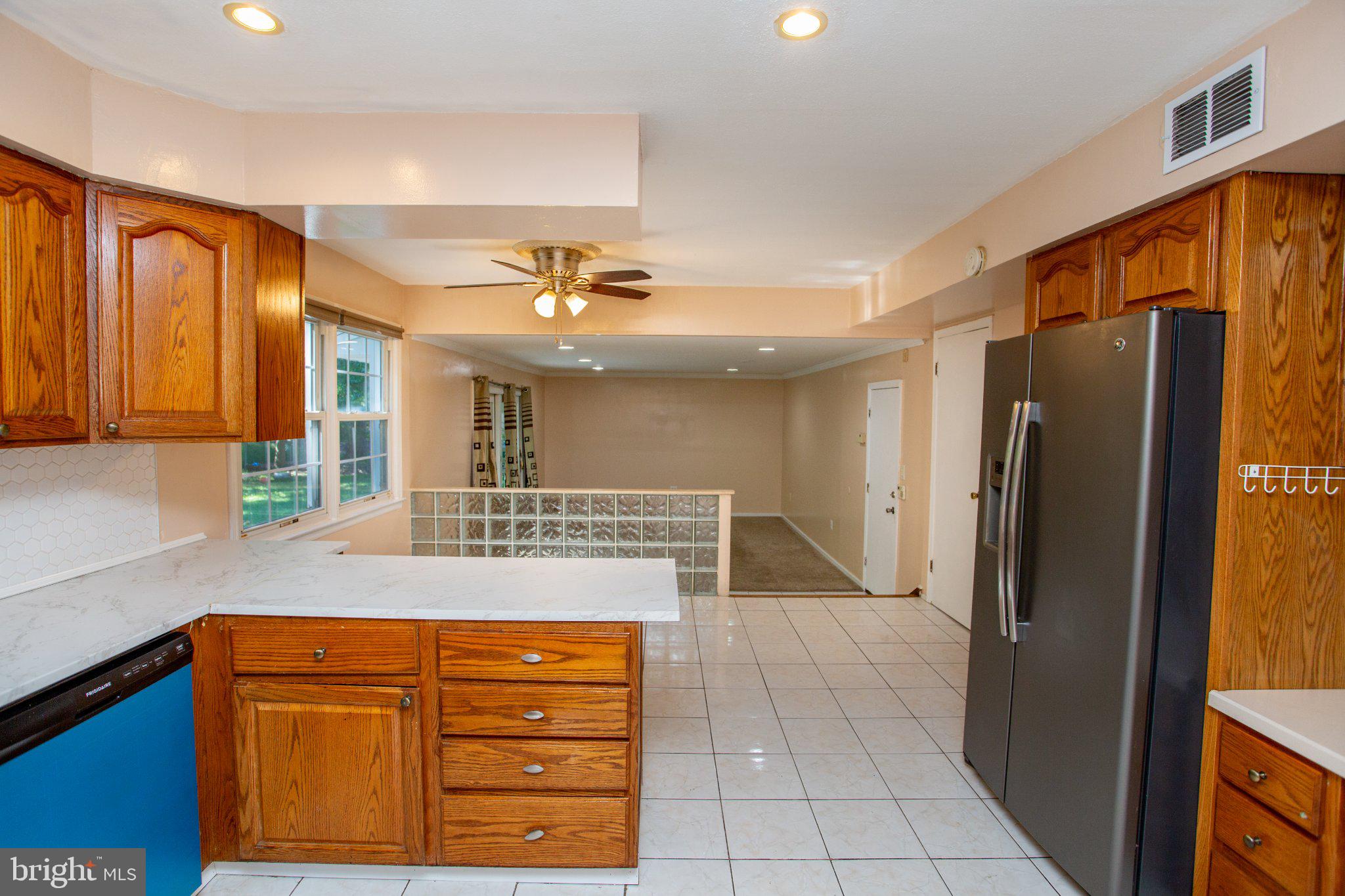 14 Woodmere Road North Brunswick, NJ 08902 - Photo 35 of 123 Gallery Image 35
