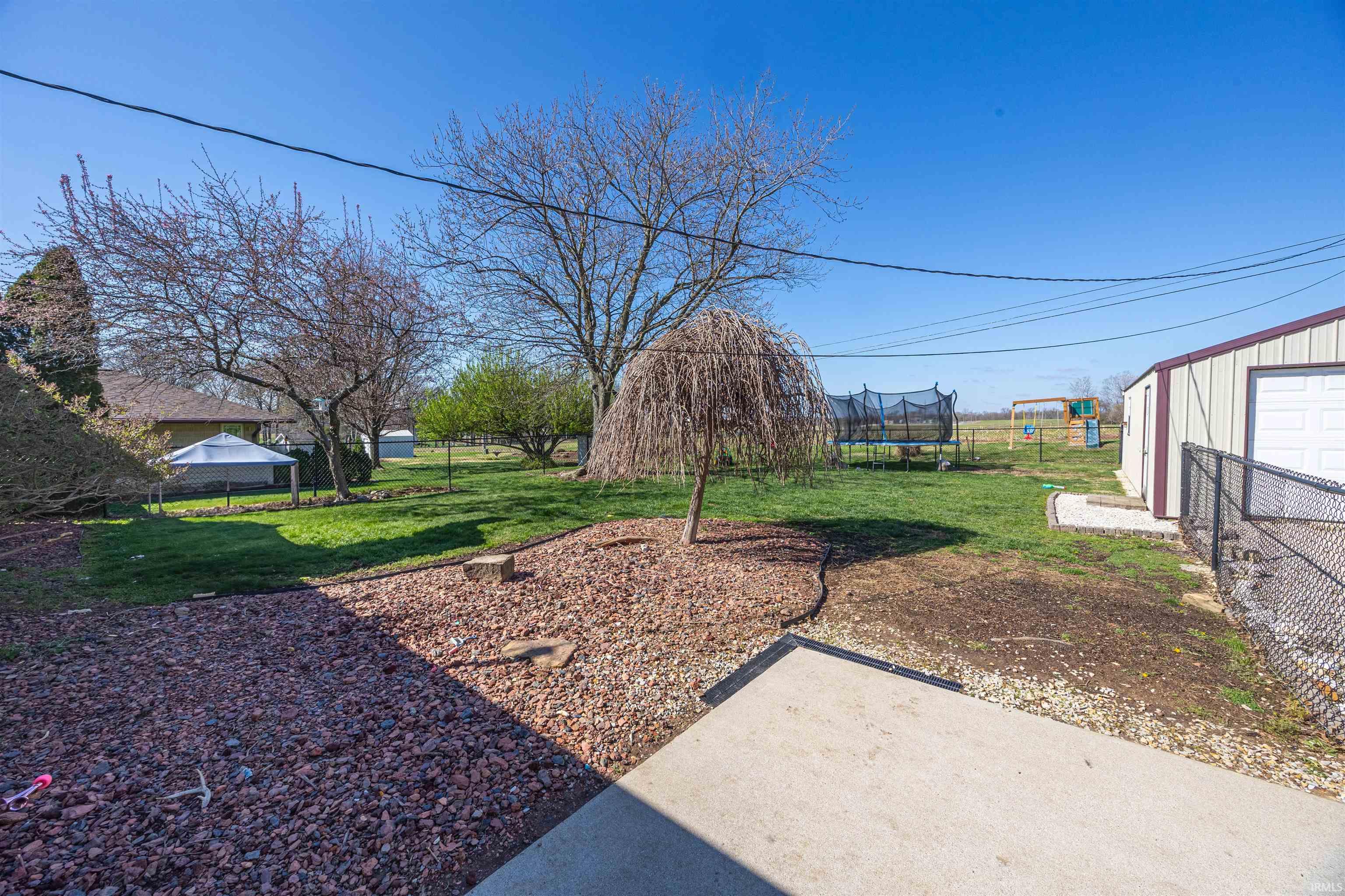 812 Giesler Road Jasper, IN 47546 - Photo 8 of 36