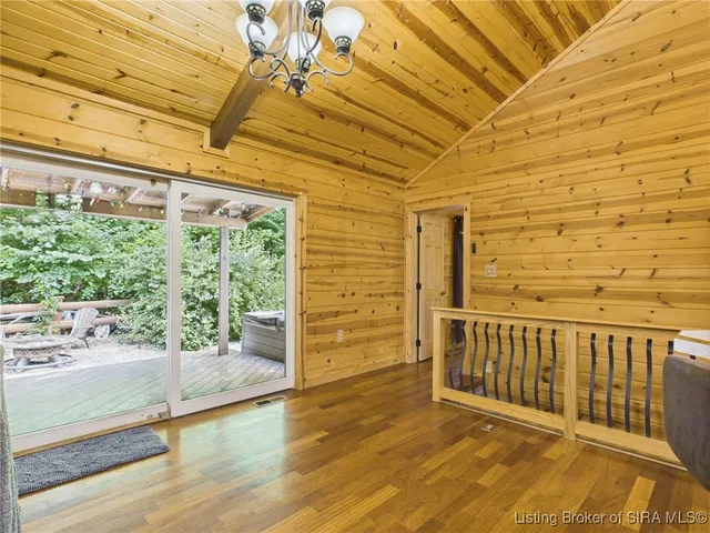 $475,000 | 813 Woodland Avenue, Corydon, IN 47112