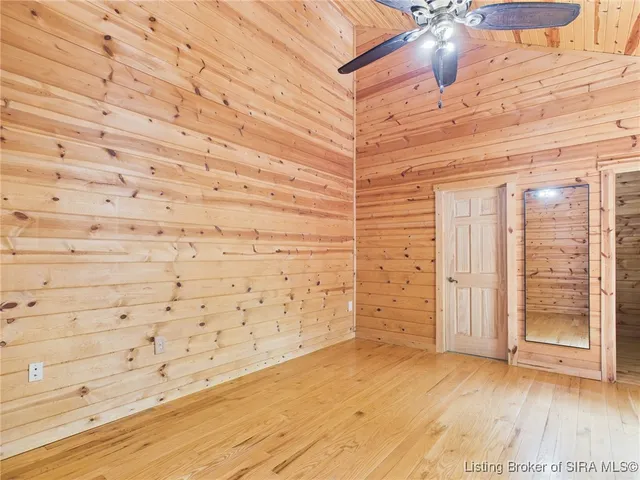 $475,000 | 813 Woodland Avenue, Corydon, IN 47112