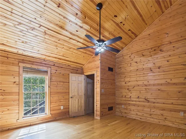 $475,000 | 813 Woodland Avenue, Corydon, IN 47112