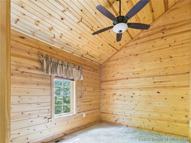 $475,000 | 813 Woodland Avenue, Corydon, IN 47112