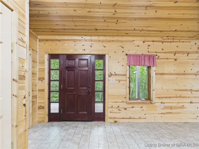 $475,000 | 813 Woodland Avenue, Corydon, IN 47112