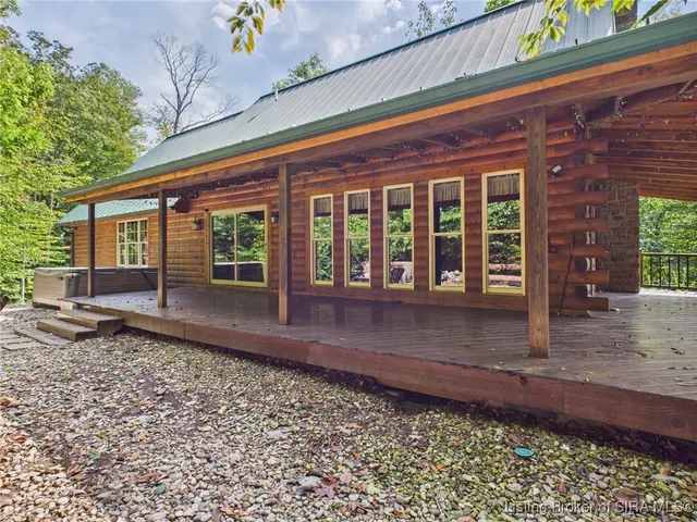 $475,000 | 813 Woodland Avenue, Corydon, IN 47112