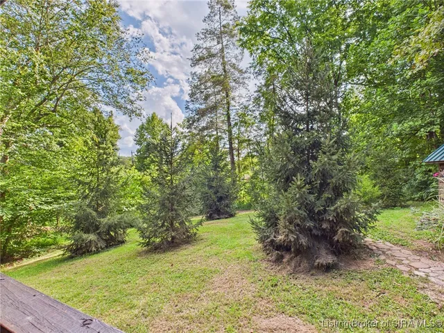 $475,000 | 813 Woodland Avenue, Corydon, IN 47112