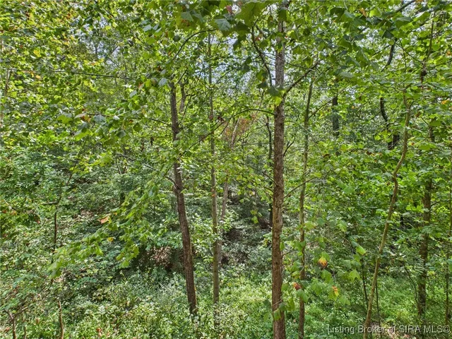 $475,000 | 813 Woodland Avenue, Corydon, IN 47112