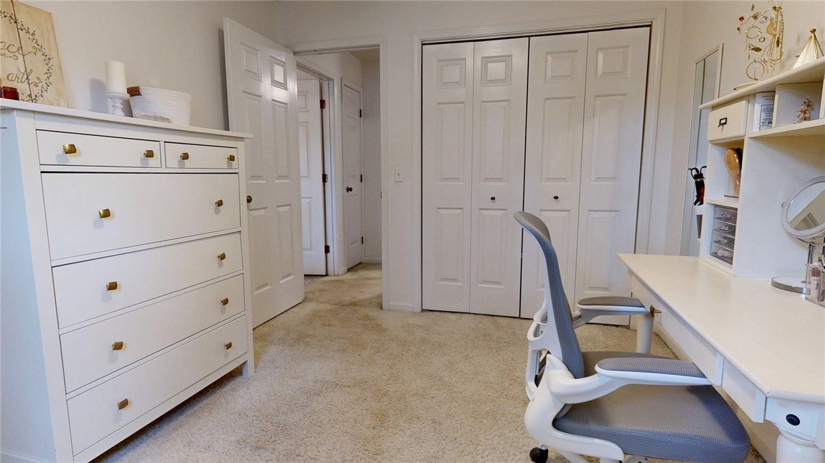 2622 South Forrest Green Drive Decatur, IL 62521 - Photo 19 of 28