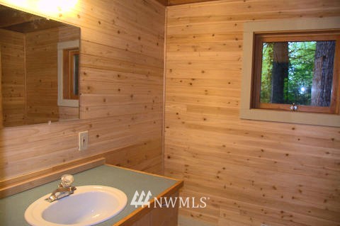 2022 East Quilcene Road Quilcene, WA 98376 - Photo 18 of 24