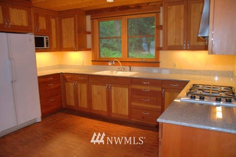 2022 East Quilcene Road Quilcene, WA 98376 - Photo 10 of 24