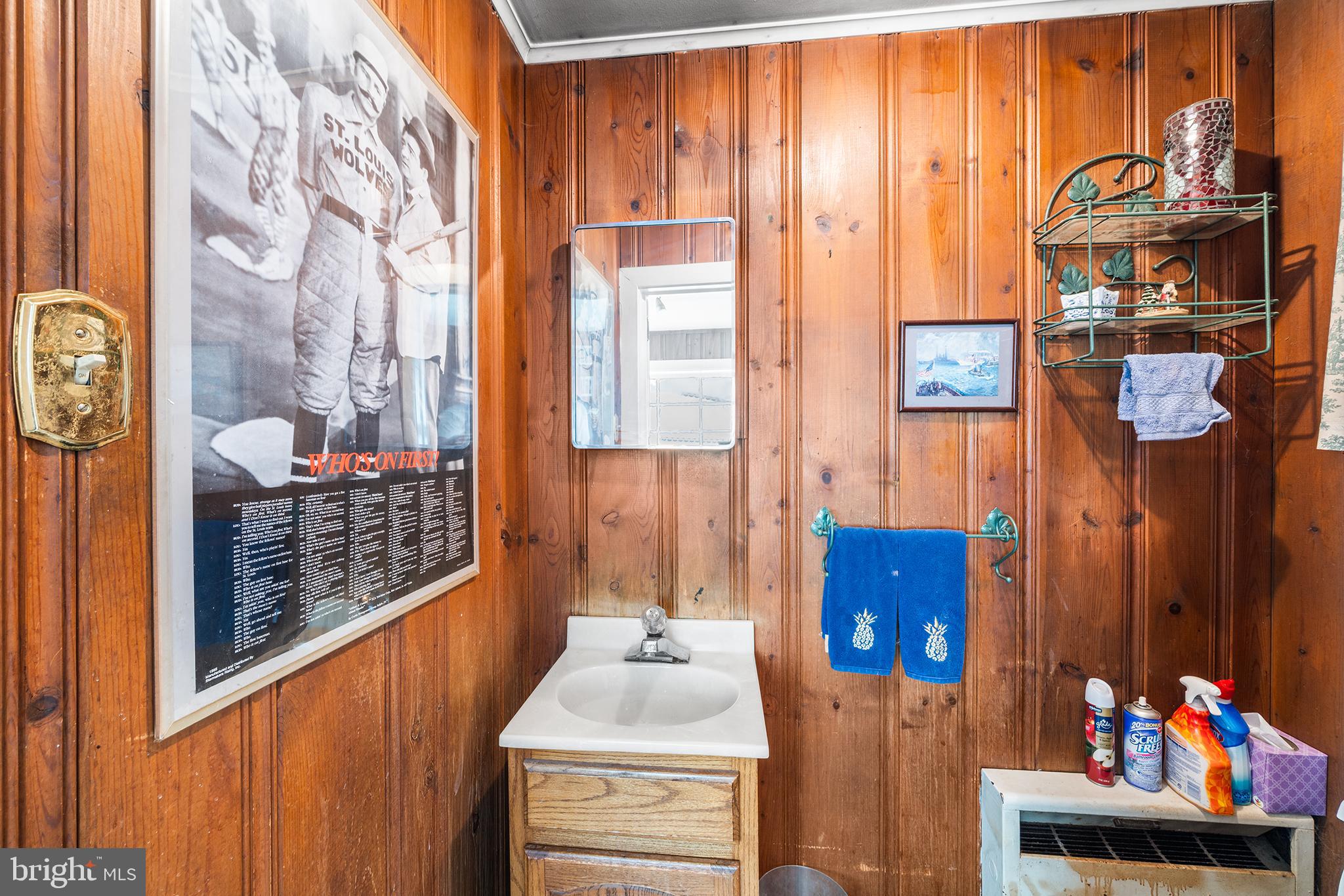 516 Cumberland Road Havertown, PA 19083 - Photo 13 of 18 Half bath