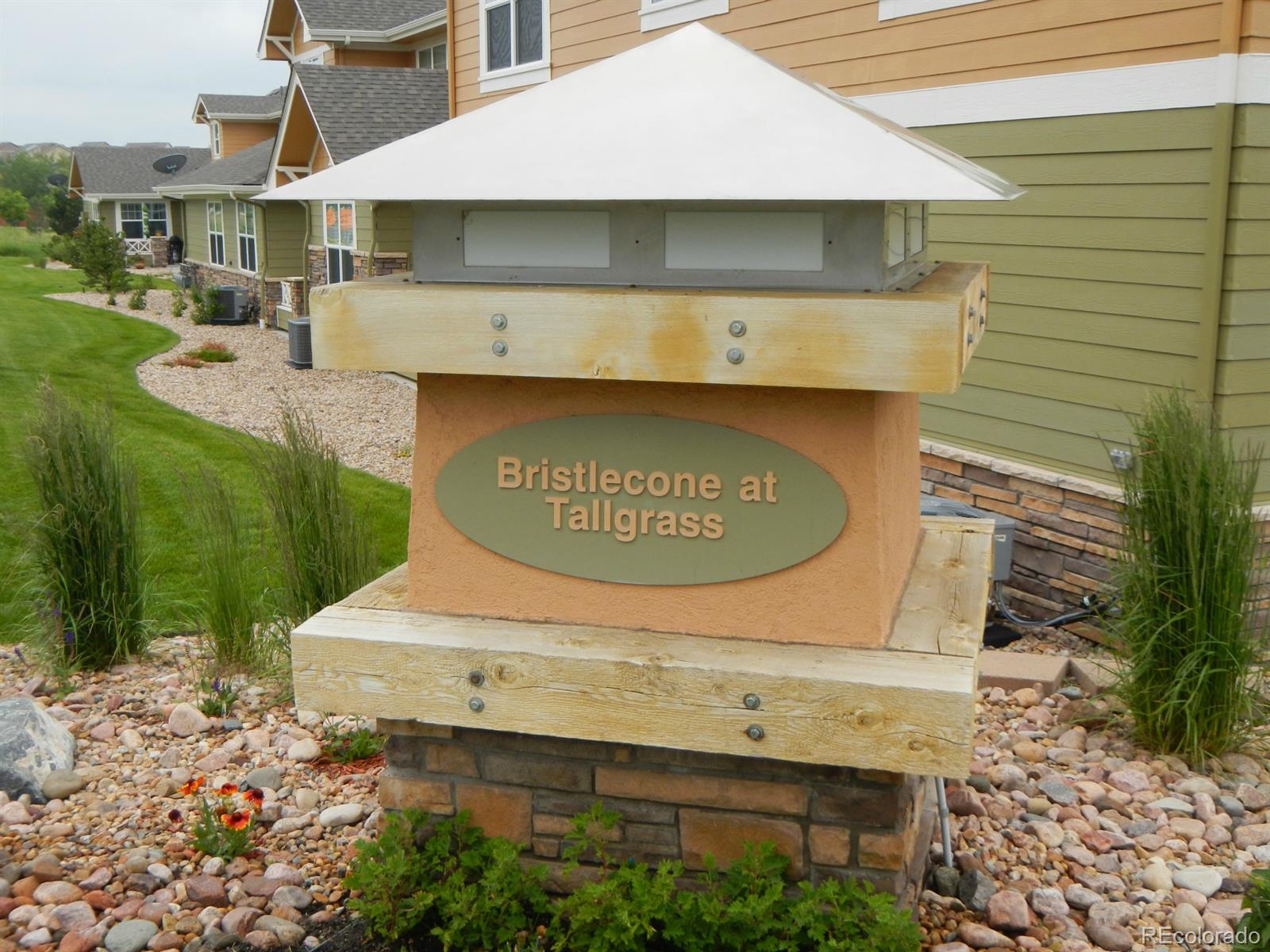 3652 South Perth Circle, Unit 102 Aurora, CO 80013 - Photo 17 of 17 a sign on the side of a building