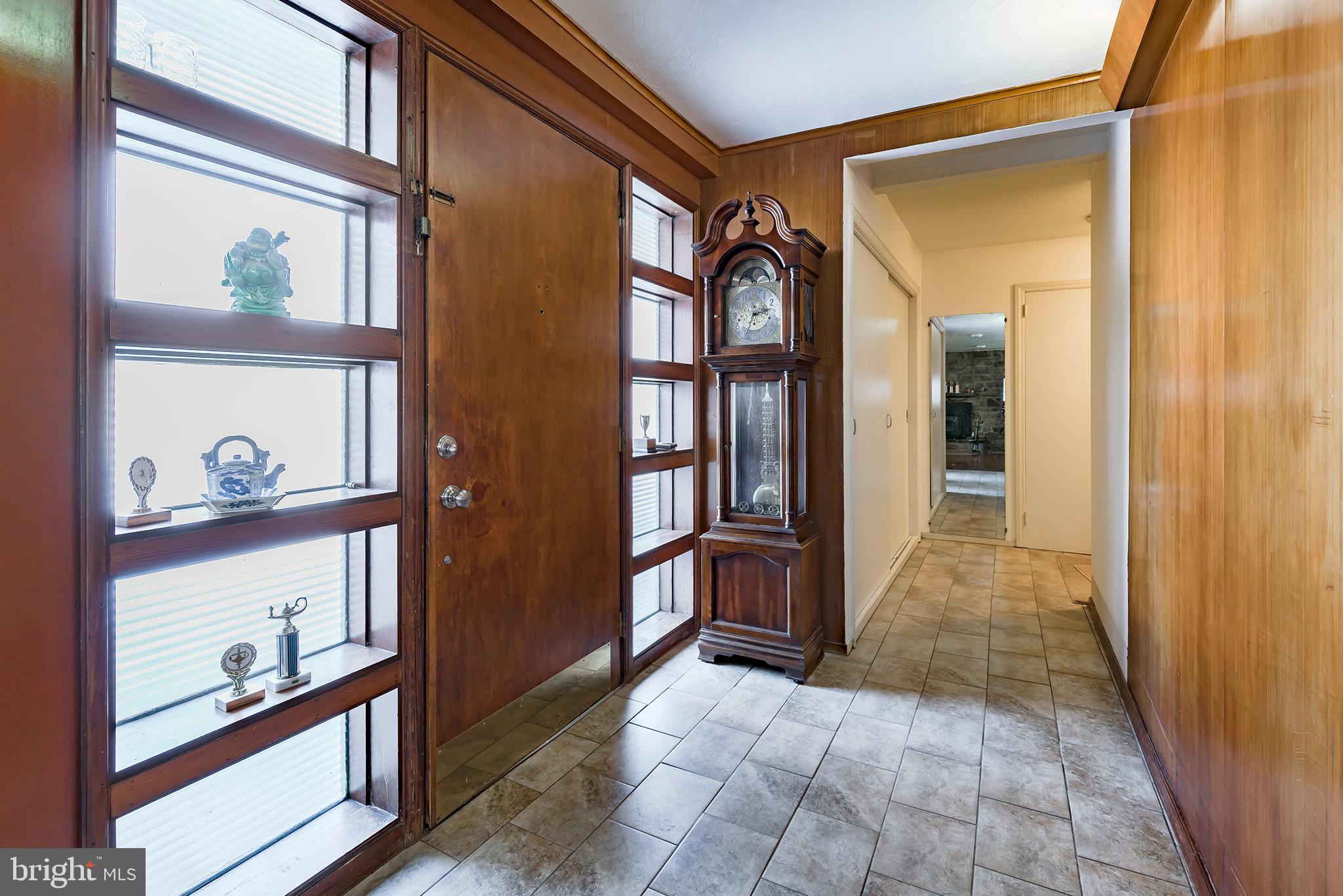 23 Ridgewood Road Lancaster, PA 17603 - Photo 3 of 43 Gallery Image 3