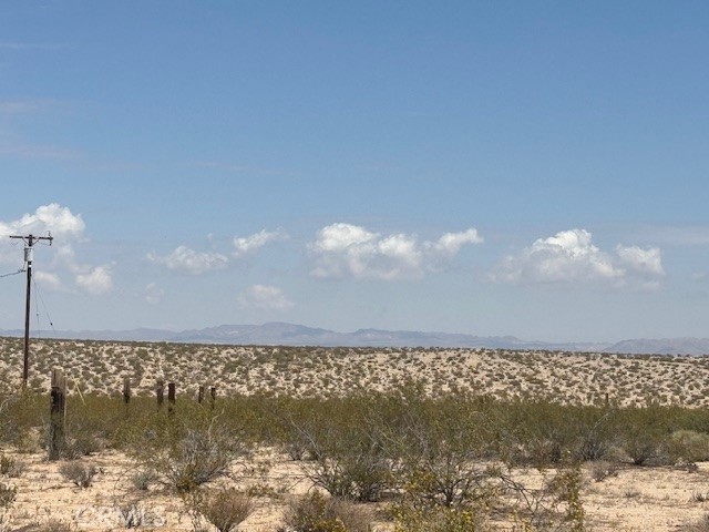 0 Daisy Lane Joshua Tree, CA 92252 - Photo 6 of 8 a view of a lake
