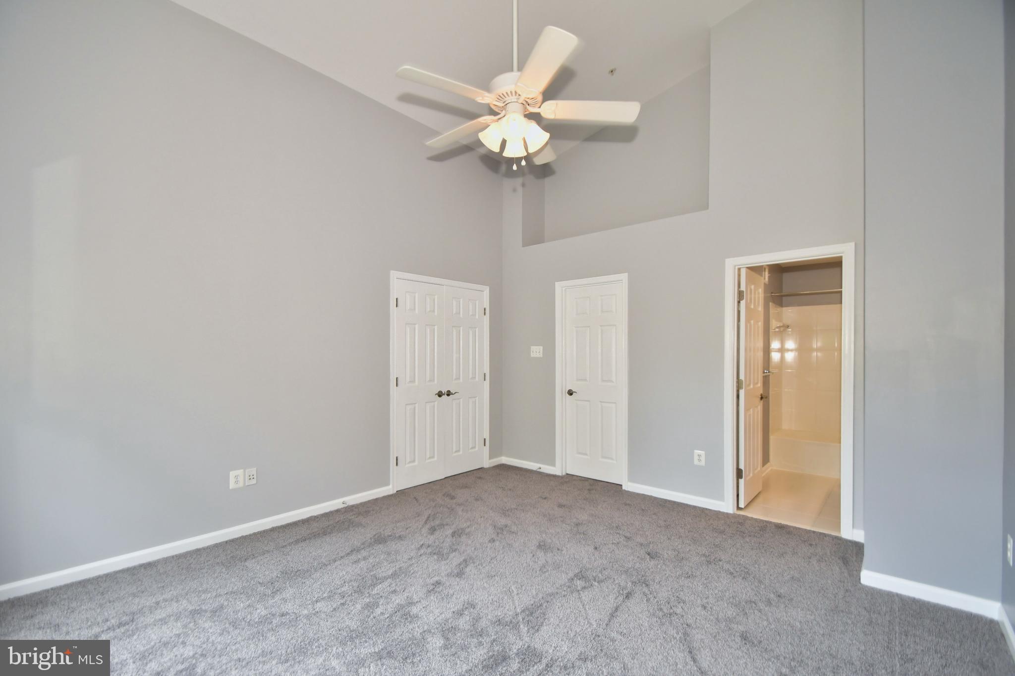 7199 Water Oak Road, Unit 152 Elkridge, MD 21075 - Photo 24 of 41 Master Bedroom