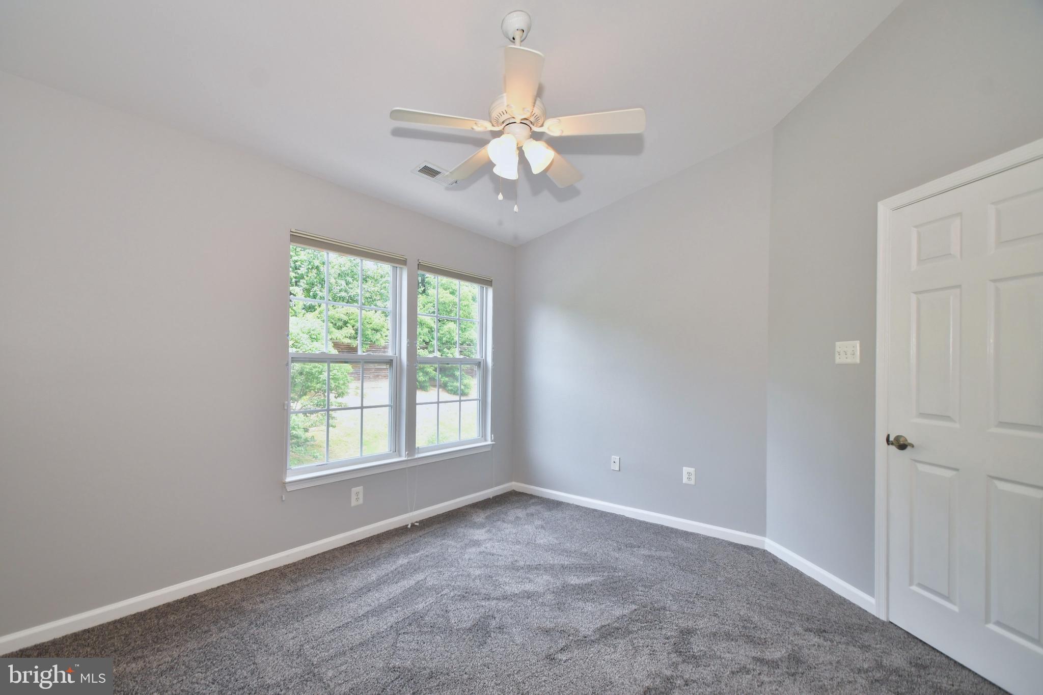 7199 Water Oak Road, Unit 152 Elkridge, MD 21075 - Photo 30 of 41 Bedroom 2