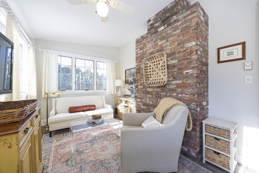 5 Wilde Road Wellesley, MA 02481 - Photo 11 of 37