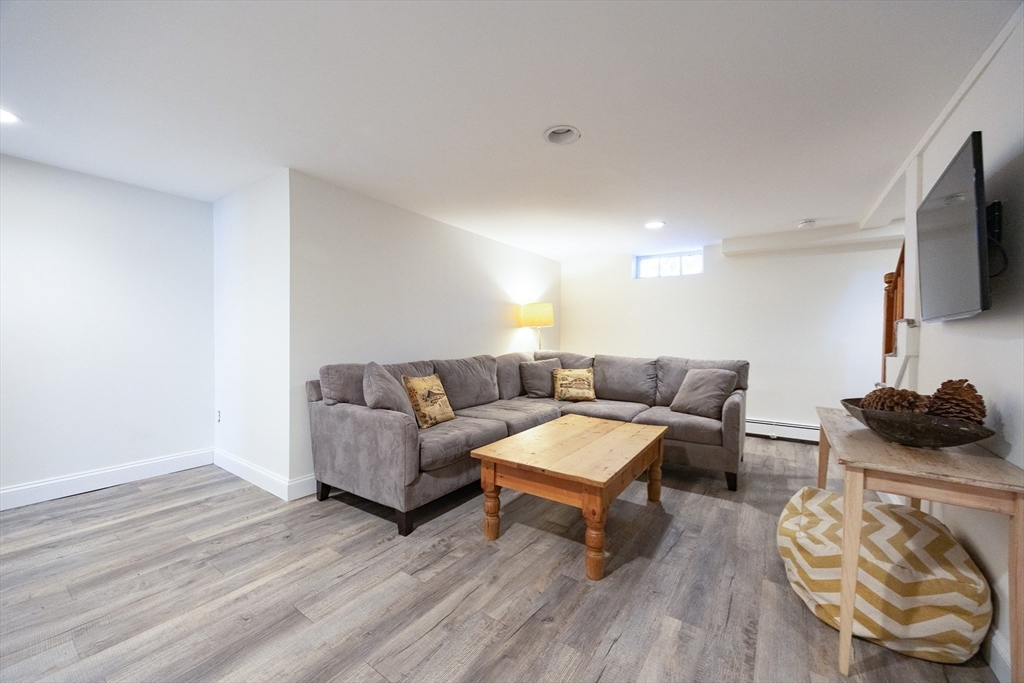 5 Wilde Road Wellesley, MA 02481 - Photo 35 of 37