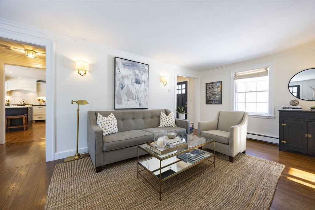 5 Wilde Road Wellesley, MA 02481 - Photo 8 of 37