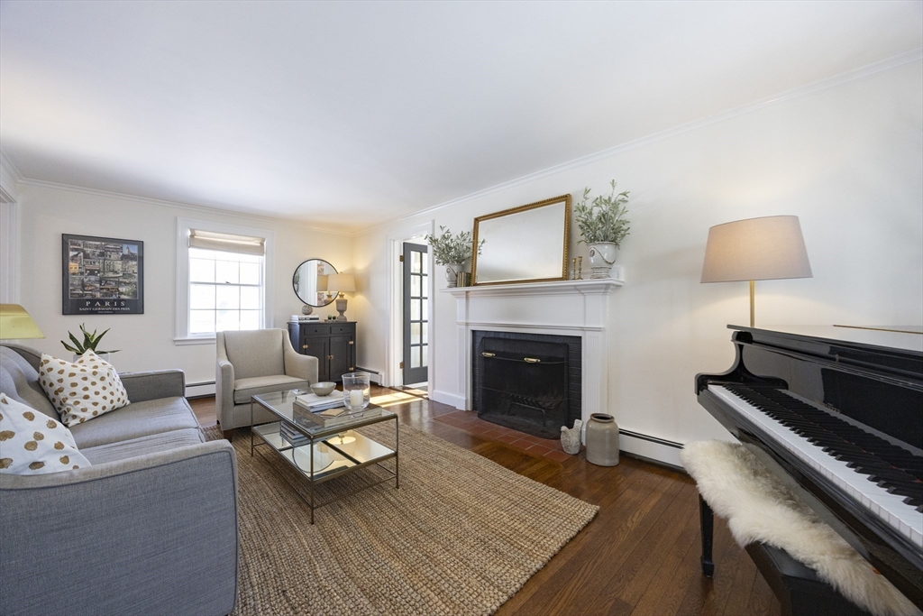 5 Wilde Road Wellesley, MA 02481 - Photo 10 of 37