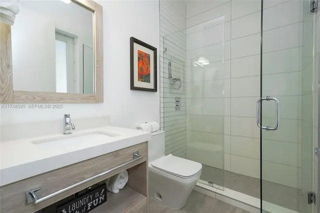 $20,900 | 3570 Southwest 23rd Street, Unit 3570, Miami, FL 33145