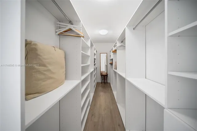 $20,900 | 3570 Southwest 23rd Street, Unit 3570, Miami, FL 33145