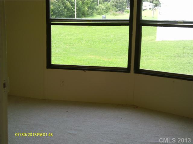 178 Buckhead Road Harmony, NC 28634 - Photo 12 of 14 Gallery Image 12