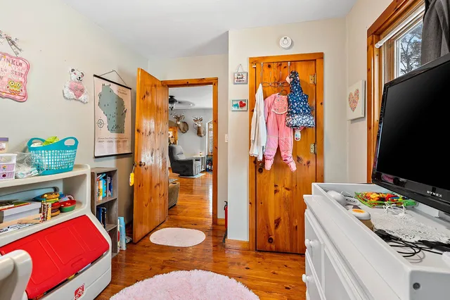 $244,900 | 812 Fremont Street, Fremont, WI 54940