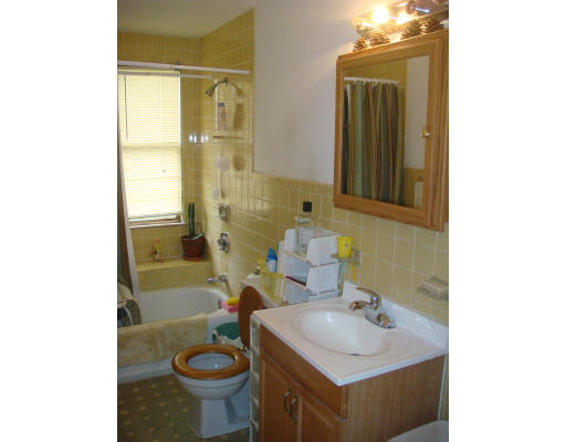 40-42 Rill Street Boston, MA 02125 - Photo 5 of 11