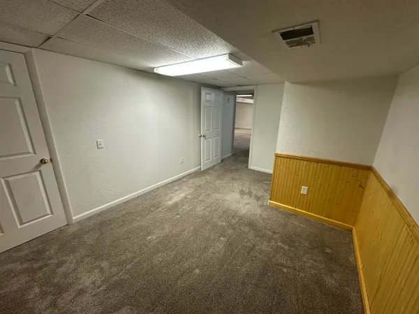 $1,400 | 14915 West Michigan Avenue, Marshall, MI 49068