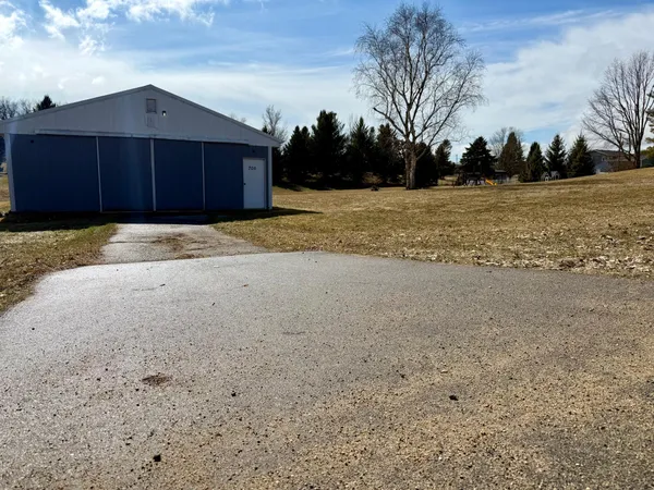 $565,000 | 705 Timberline Drive Southeast, Oronoco, MN 55960