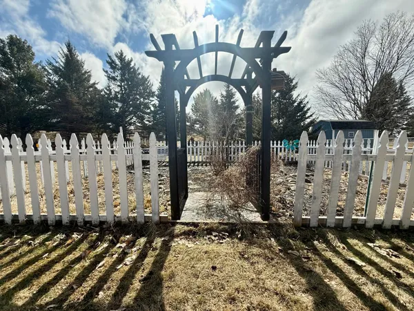 $565,000 | 705 Timberline Drive Southeast, Oronoco, MN 55960