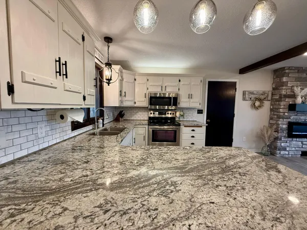 $565,000 | 705 Timberline Drive Southeast, Oronoco, MN 55960