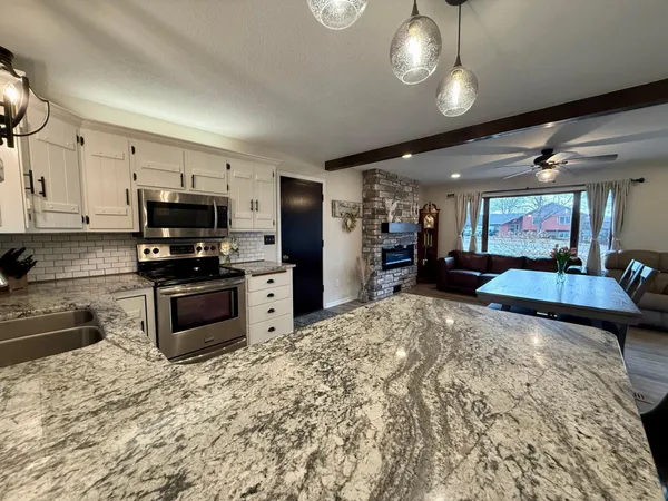 $565,000 | 705 Timberline Drive Southeast, Oronoco, MN 55960